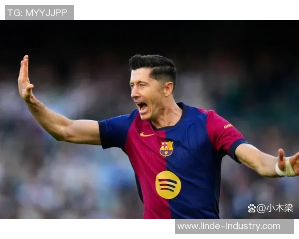 皇马逆袭巴萨夺取西甲榜首,梅西状态低迷或成败因