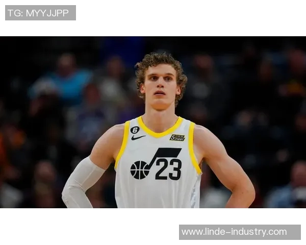 爵士完胜步行者晋级西部决赛，闪耀季后赛之巅